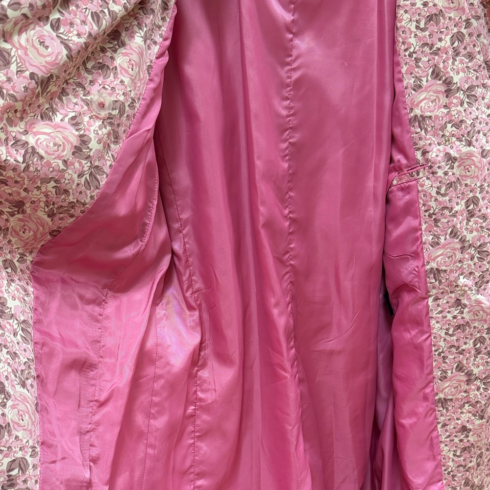 London Fog Pink Floral Double-Breasted Trench Coat, Size L Petite, EUC - Picture 4 of 8